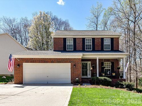 12305 Chickasaw Dr, Huntersville, NC, 28078-5415 | Card Image