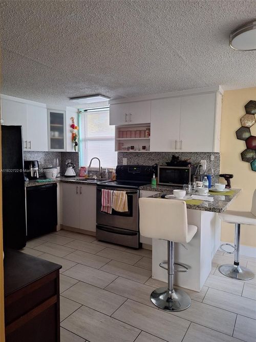 2485 Ne 135th Ter, North Miami Beach, FL, 33181-3520 | Card Image