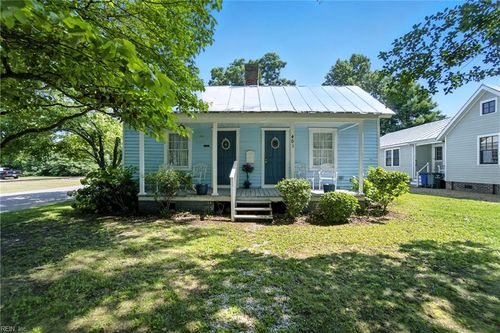 401 E Queen St, Edenton, NC, 27932-2044 | Card Image