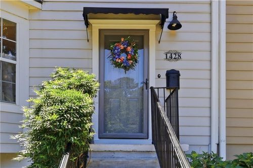 1428 Shiloh Way Nw, Kennesaw, GA, 30144-5241 | Card Image