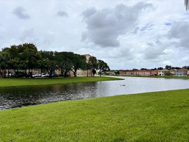 APT-101 - 4190 San Marino Blvd, Condo with 2 bedrooms, 2 bathrooms and null parking in West Palm Beach FL | Image 4
