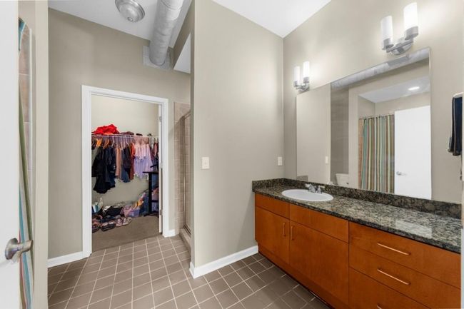 UNIT-1608 - 5300 Peachtree Rd, Condo with 2 bedrooms, 2 bathrooms and 2 parking in Chamblee GA | Image 23