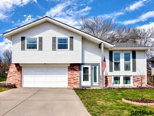 2610 Jack Pine St, Bellevue, NE, 68123-1513 | Card Image