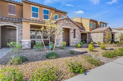 0 - 3237 Pergusa Drive, Townhouse with 3 bedrooms, 2 bathrooms and null parking in Henderson NV | Image 2