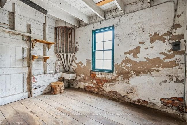 30 South St W, House other with 6 bedrooms, 4 bathrooms and 7 parking in Dundas ON | Image 49