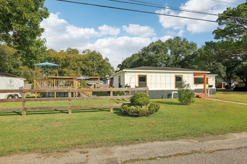 1506 Colorado Ave, La Marque, TX, 77568-5231 | Card Image