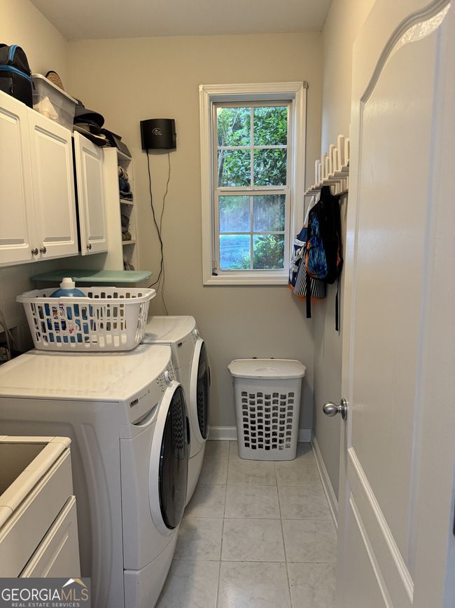 374 Persimmon Dr, House other with 5 bedrooms, 3 bathrooms and 8 parking in Sharpsburg GA | Image 20