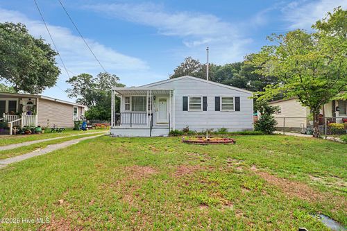 2409 Louisiana St, Wilmington, NC, 28401-7017 | Card Image
