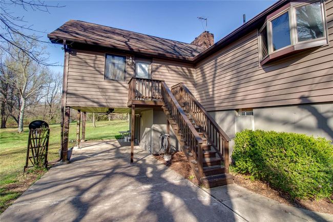 8556 Kee Mac Ln, House other with 2 bedrooms, 2 bathrooms and 3 parking in Alton IL | Image 59