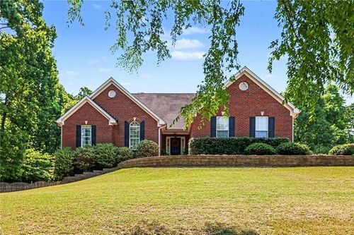 1948 E Bay St, Hoschton, GA, 30548-3467 | Card Image