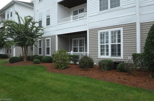 apt-1d-18001 Delmas Dr, Cornelius, NC, 28031-9046 | Card Image