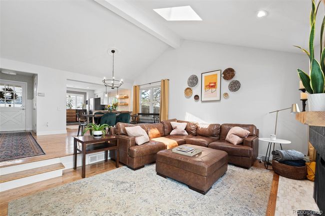 7862 S Ulster St, House other with 4 bedrooms, 2 bathrooms and 2 parking in Centennial CO | Image 18