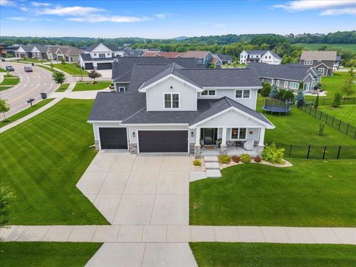 1608 Goose St, SUN PRAIRIE, WI, 53590-8858 | Card Image