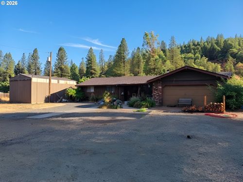 1760 Placer Rd, Wolf Creek, OR, 97497-9762 | Card Image