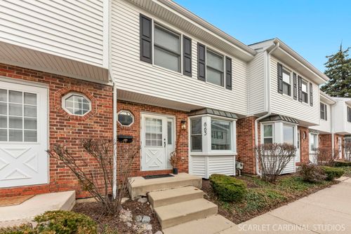 863 College Ave, Wheaton, IL, 60187-4309 | Card Image