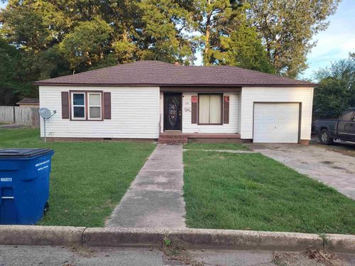 225 S Cagle St, Rector, AR, 72461 | Card Image