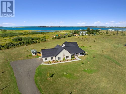 127 Thompson Shore Rd, Malpeque, PE, C0B1M0 | Card Image