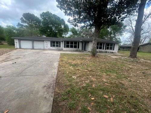 239 Robertson St, Lolita, TX, 77971 | Card Image