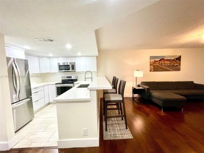 108-A - 3000 Ne 5th Ter, Condo with 2 bedrooms, 2 bathrooms and null parking in Wilton Manors FL | Image 1