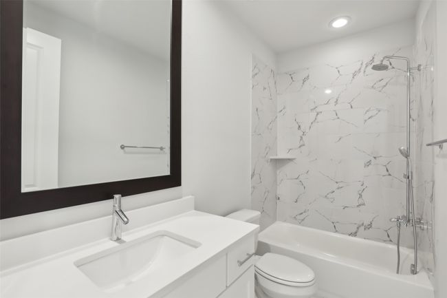 Image of model home with similar floorplan. | Image 22