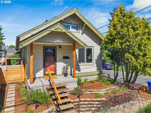 7155 N Greenwich Ave, Portland, OR, 97217-5445 | Card Image