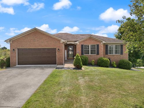 100 Woodridge Way, Berea, KY, 40403-8705 | Card Image