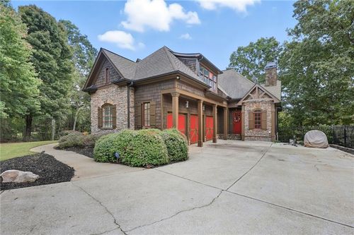 6105 Grand Marina Cir, Gainesville, GA, 30506-7803 | Card Image