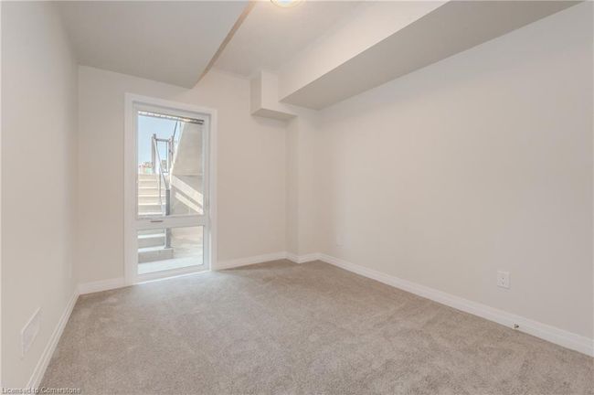 D057 - 142 Foamflower Pl, Townhouse with 3 bedrooms, 2 bathrooms and 1 parking in Waterloo ON | Image 15