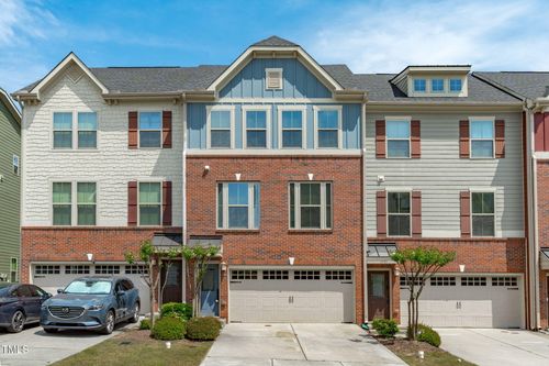 1043 Brownsmith Dr, Apex, NC, 27502-5107 | Card Image