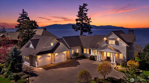 32 Shorewood Dr, Bellingham, WA, 98225-7752 | Card Image