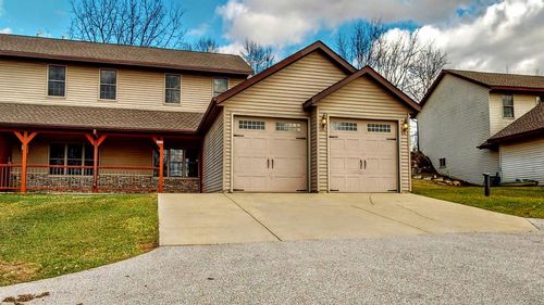 N3320 Will Road, HEBRON, WI, 53549 | Card Image