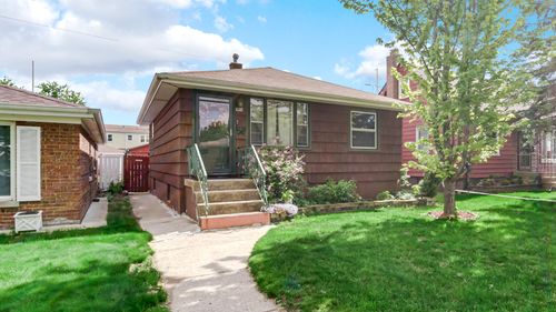 3813 Henry Ave, Hammond, IN, 46327-1133 | Card Image