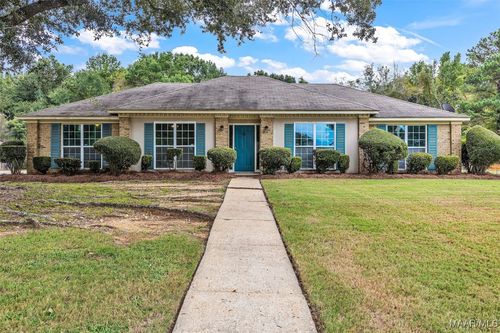 200 Oldfield Dr, Montgomery, AL, 36117-3945 | Card Image