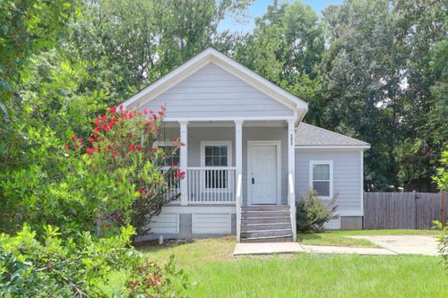 5477 Attaway St, North Charleston, SC, 29406-3732 | Card Image