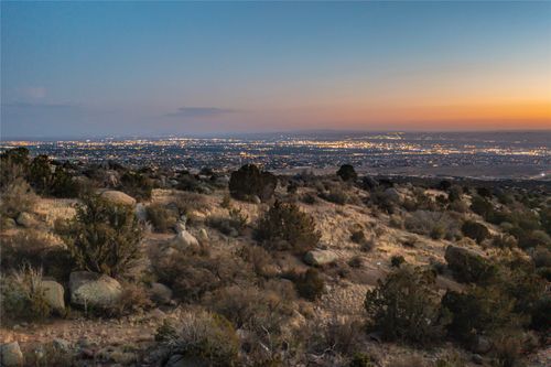 9 La Luz Trl Ne, Albuquerque, NM, 87122 | Card Image