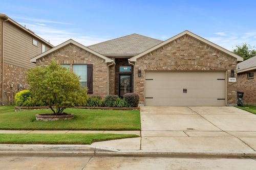 1016 Brownford Dr, Burleson, TX, 76028-6878 | Card Image