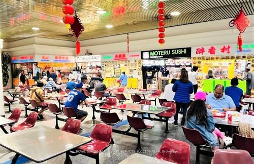 f4-888 Dundas St E, Mississauga, ON, L4Y4G6 | Card Image