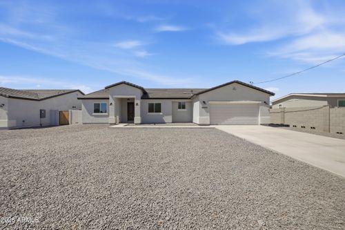 9648 E Boise St, Mesa, AZ, 85207-8006 | Card Image