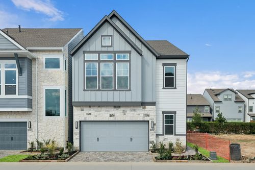 16038 Hayes Park Dr, Houston, TX, 77079-2146 | Card Image