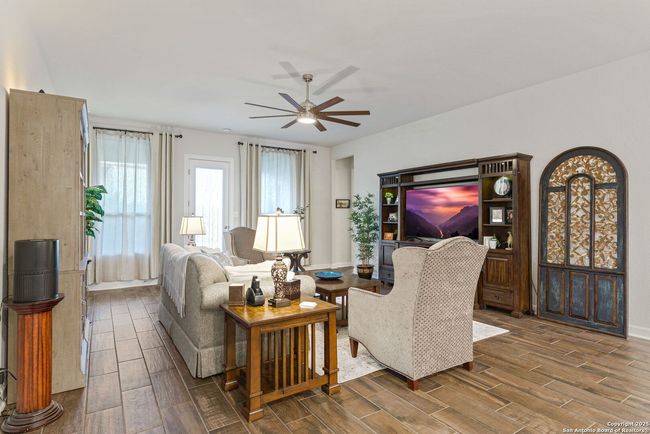 324 Rhapsody Rdg, House other with 3 bedrooms, 2 bathrooms and null parking in Spring Branch TX | Image 14