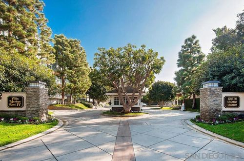 apt-101-13078 Mindanao Way, Marina Del Rey, CA, 90292-8748 | Card Image