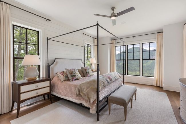 Main level primary suite | Image 42