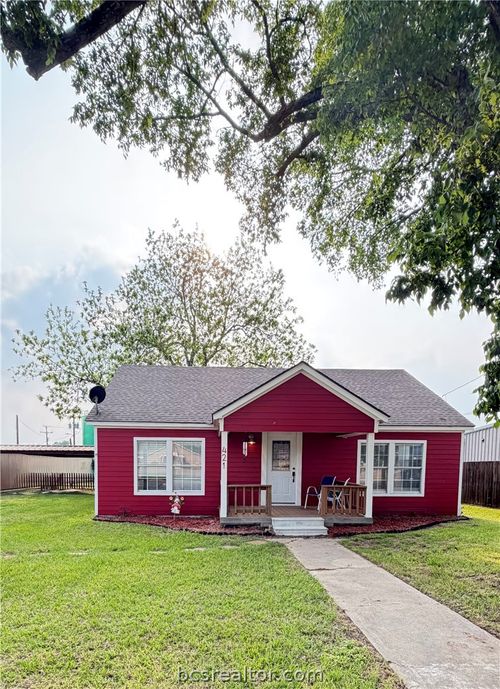 421 S Commerce St, Centerville, TX, 75833-1964 | Card Image