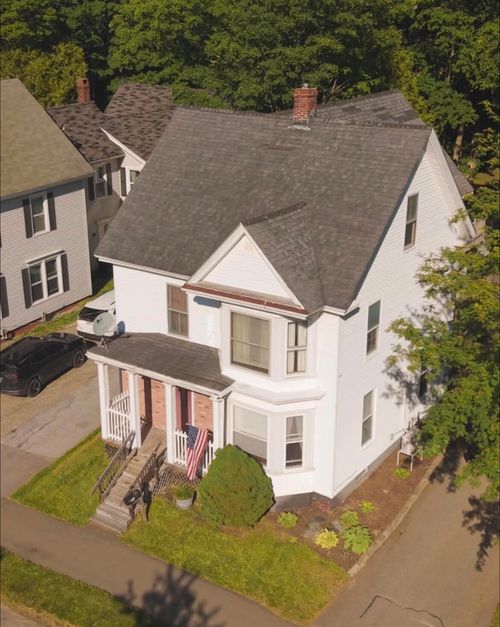 36 Cottage St, Bangor, ME, 04401-3728 | Card Image