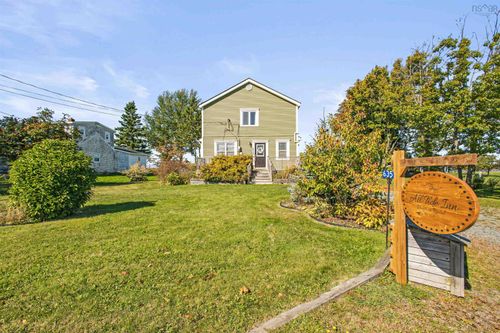 6357 Highway 215, Cheverie, NS, B0N2A0 | Card Image