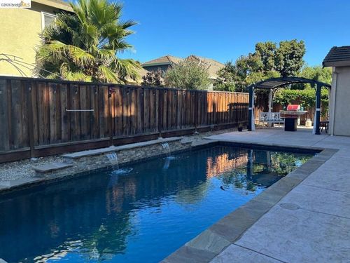 80 Guise Way, Brentwood, CA, 94513-6225 | Card Image