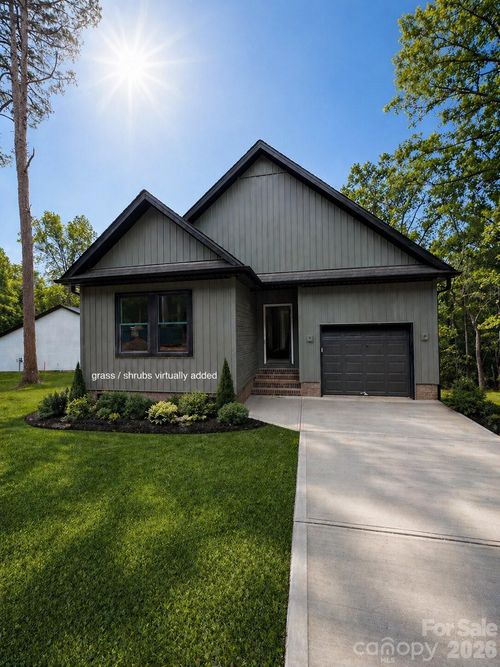 123 Chapel Hill Dr, Troy, NC, 27371-9760 | Card Image