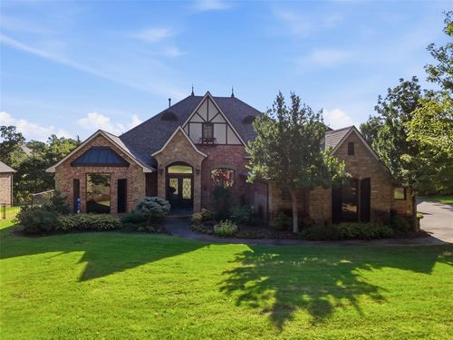 9172 Bergamo Blvd, Edmond, OK, 73034-9756 | Card Image