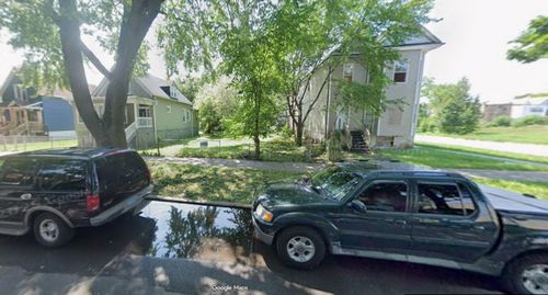6704 S Peoria St, Chicago, IL, 60621-1822 | Card Image