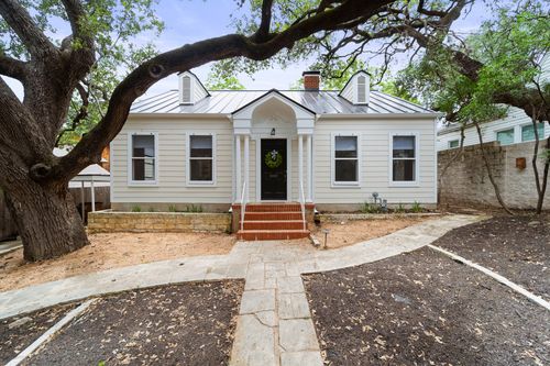 2903 Beanna St, Austin, TX, 78705-3207 | Card Image